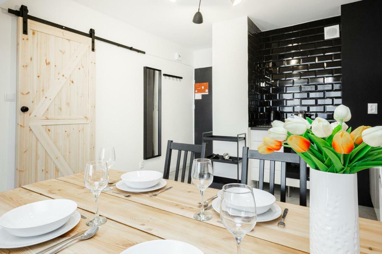 First Central Apartments By Noclegi Renters 华沙 外观 照片